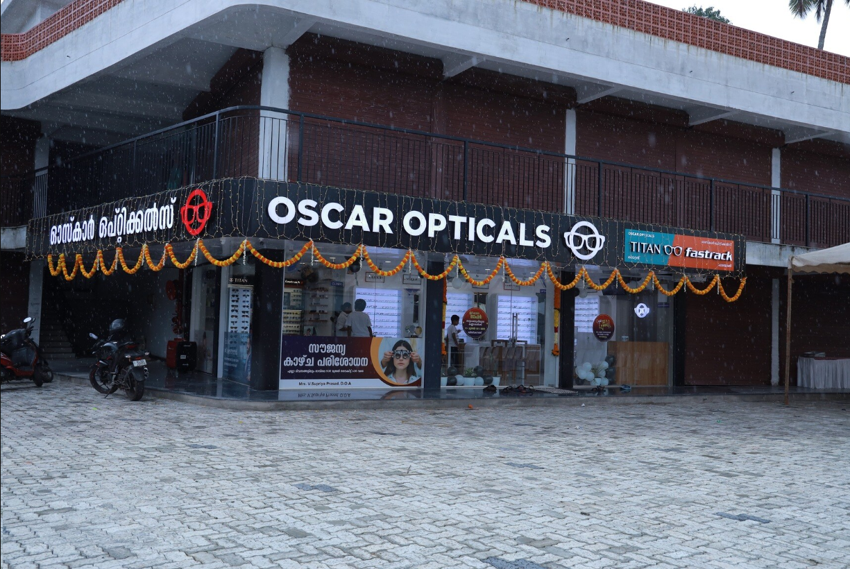 OSCAR OPTICALS